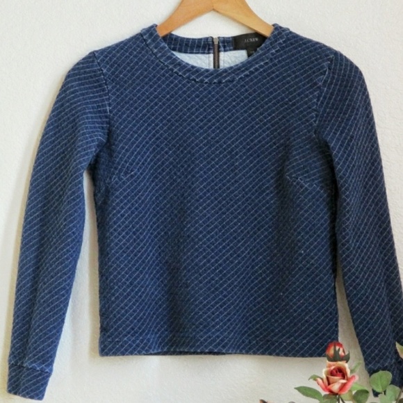 J. CREW Quilted Navy Crop Sweatshirt - Picture 4 of 8